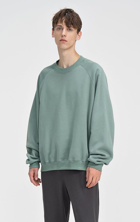 DROP SHOULDER SWEATSHIRT