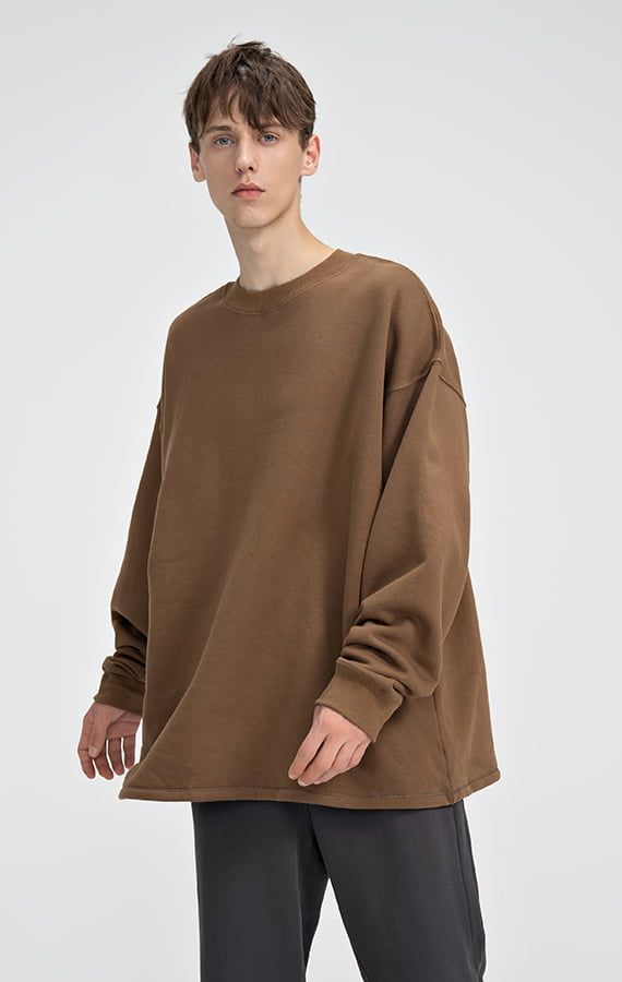 DROP SHOULDER SWEATSHIRT