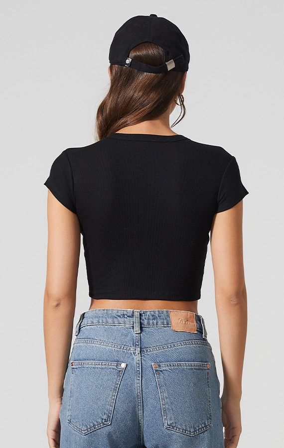 WOMEN'S CROP TOP