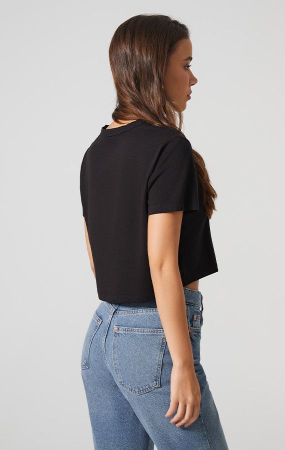 WOMEN'S CROP TOP
