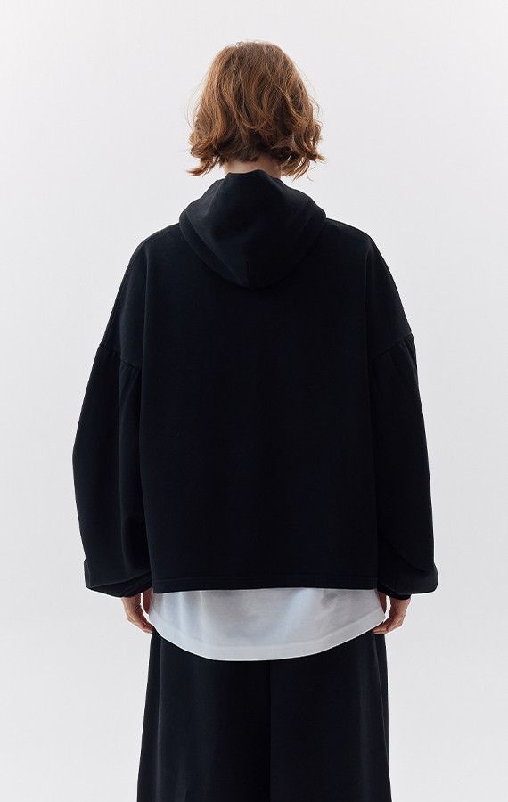 WOMEN'S HOODIES
