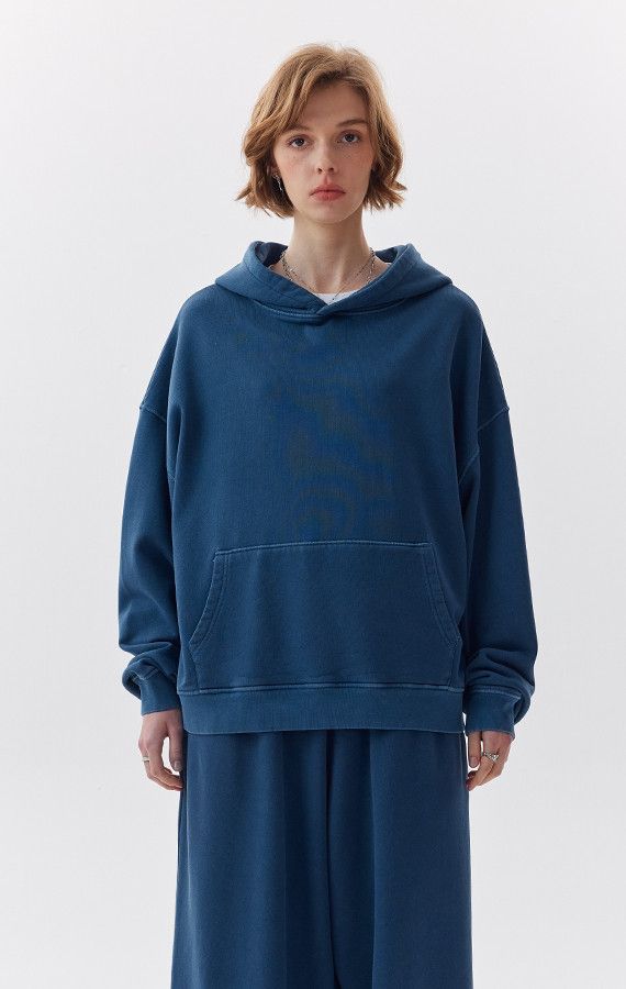 WOMEN'S HOODIES