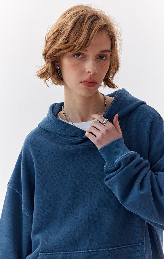 WOMEN'S HOODIES