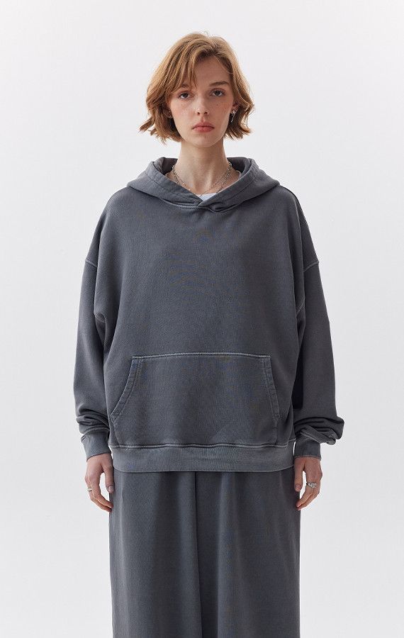 WOMEN'S HOODIES