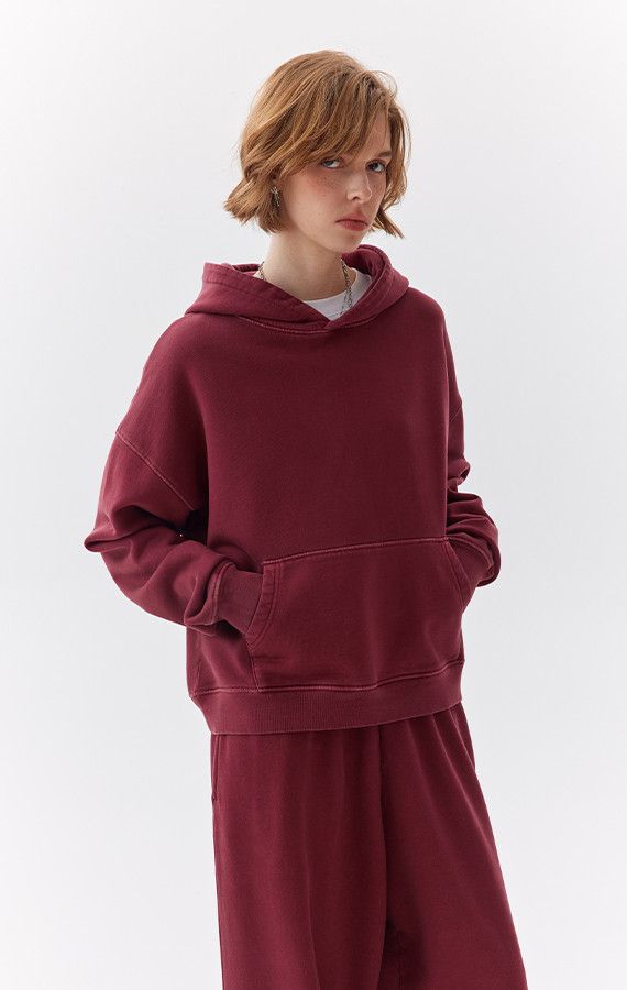 WOMEN'S HOODIES