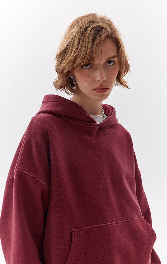 WOMEN'S HOODIES