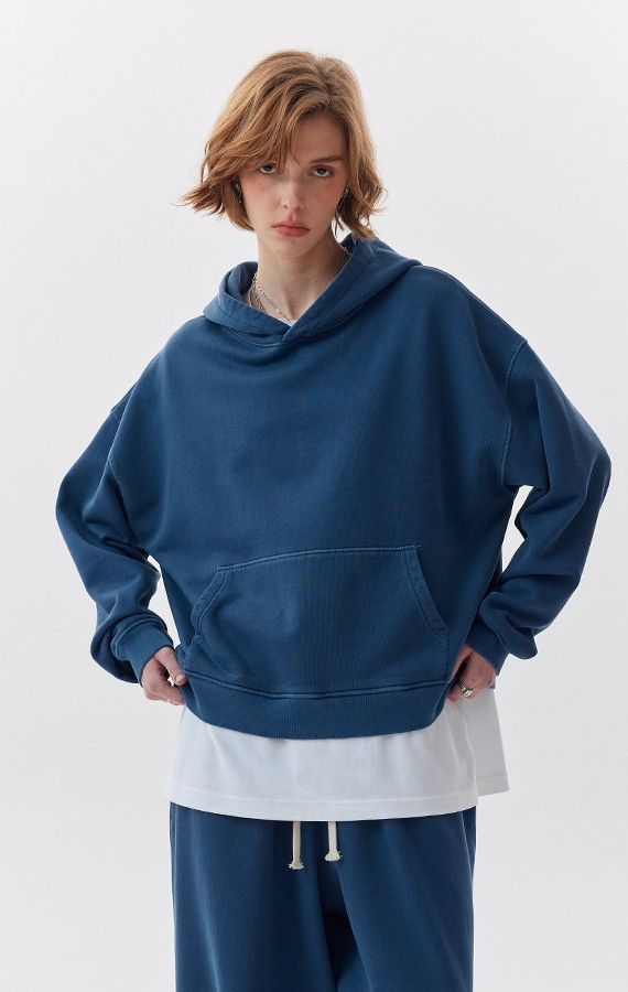 WOMEN'S HOODIES