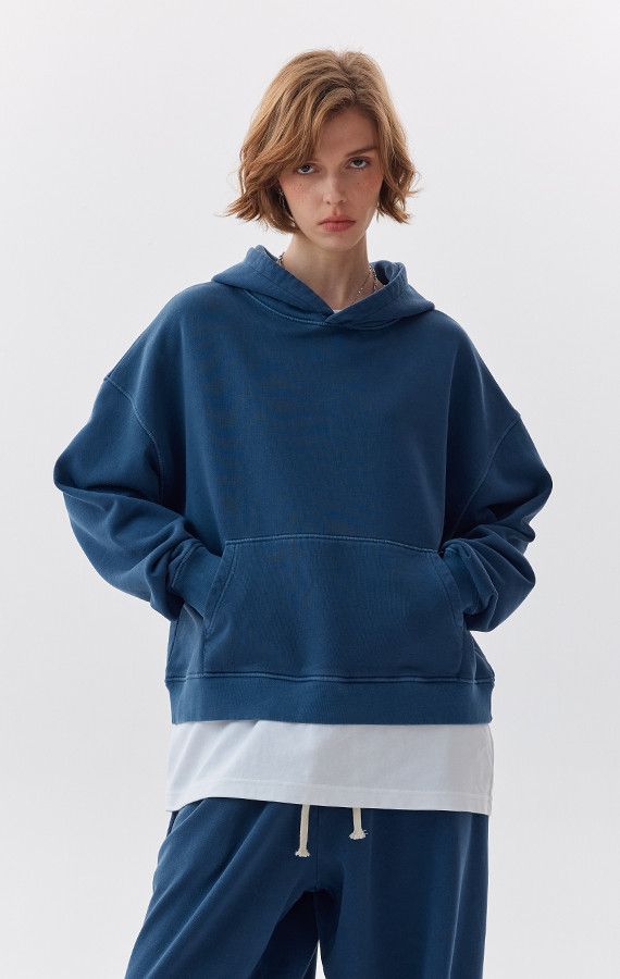 WOMEN'S HOODIES