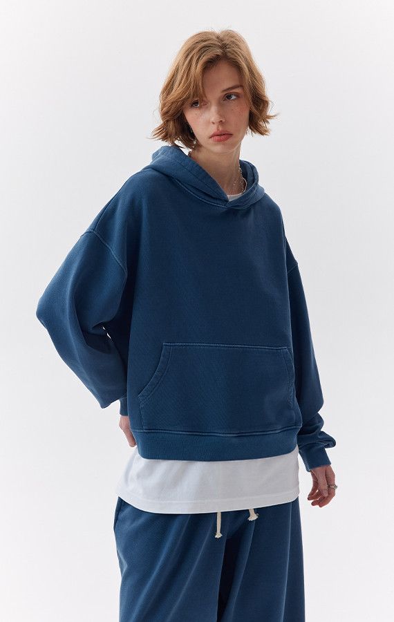 WOMEN'S HOODIES