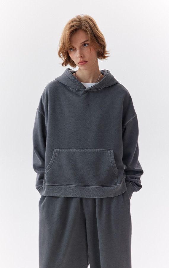 WOMEN'S HOODIES