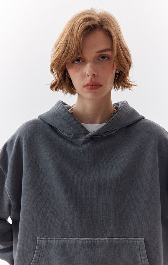 WOMEN'S HOODIES