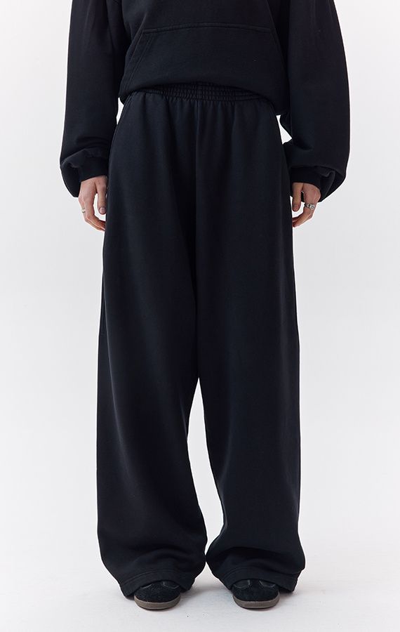 WOMEN'S SWEATPANTS
