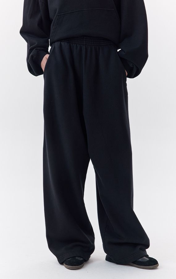 WOMEN'S SWEATPANTS