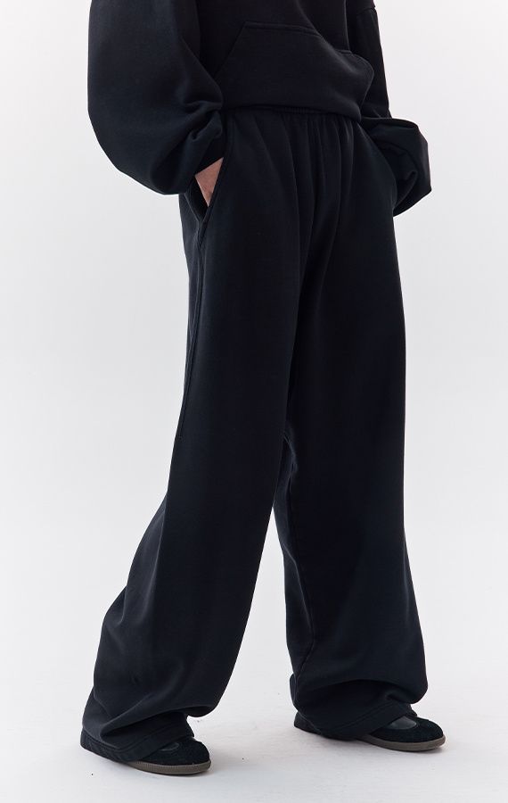 WOMEN'S SWEATPANTS