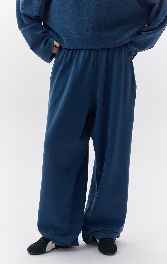 WOMEN'S SWEATPANTS