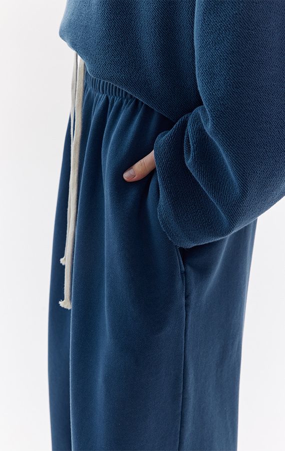 WOMEN'S SWEATPANTS