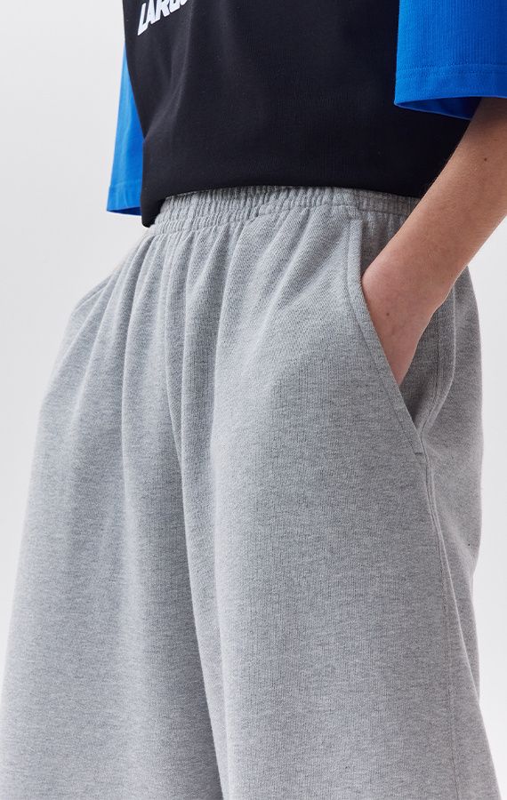 WOMEN'S SWEATPANTS