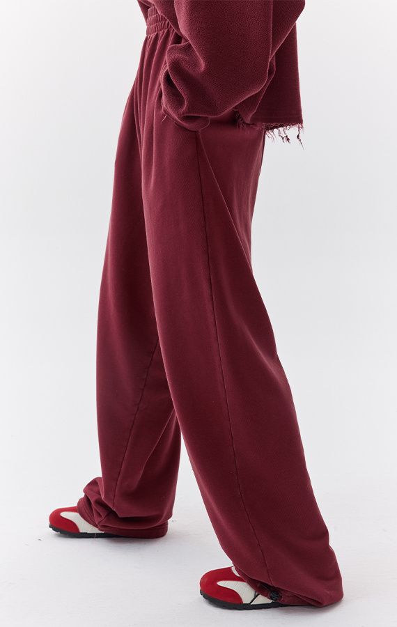 WOMEN'S SWEATPANTS