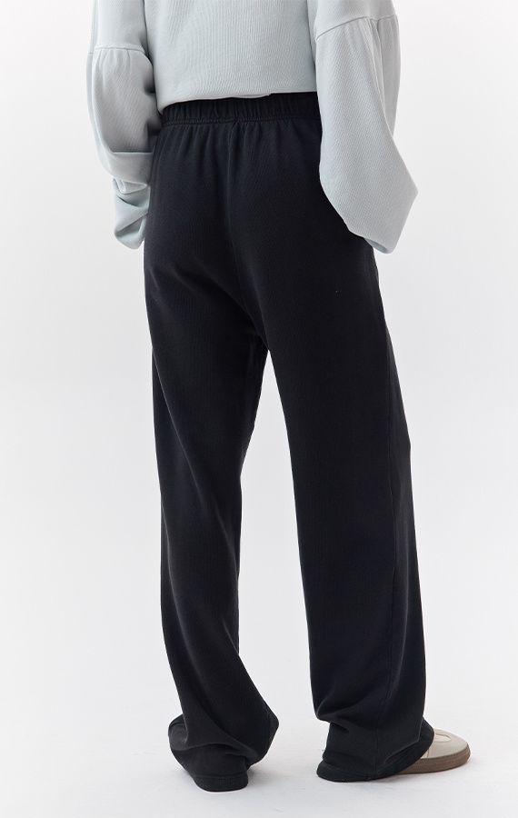 WOMEN'S SWEATPANTS