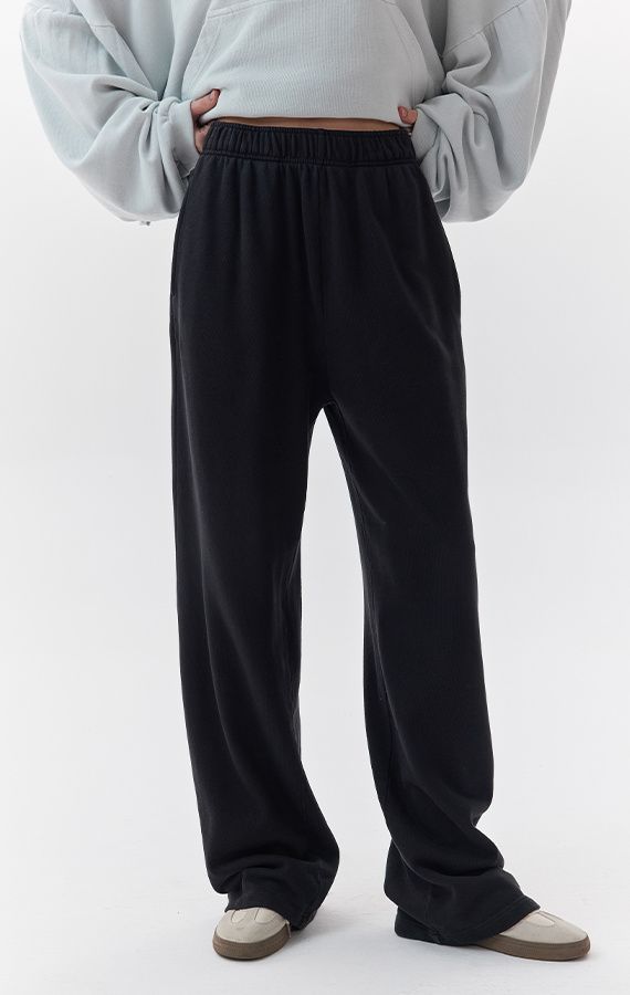 WOMEN'S SWEATPANTS