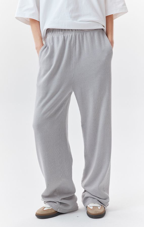 WOMEN'S SWEATPANTS