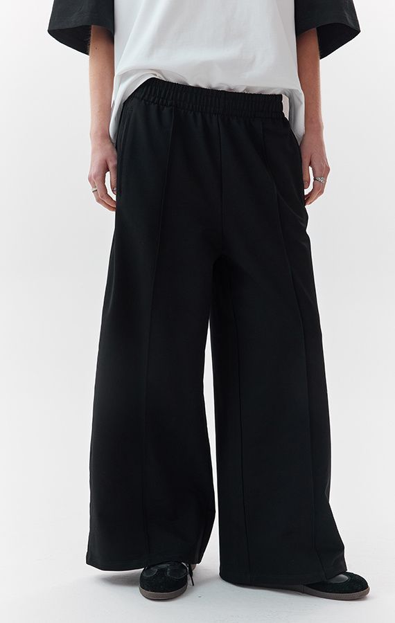WOMEN'S SWEATPANTS