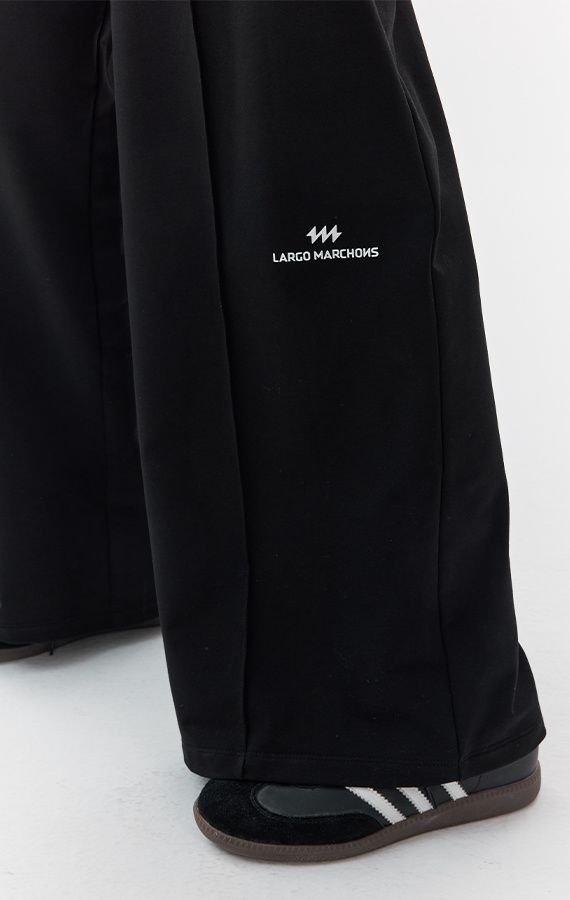 WOMEN'S SWEATPANTS