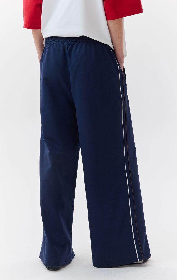 WOMEN'S SWEATPANTS
