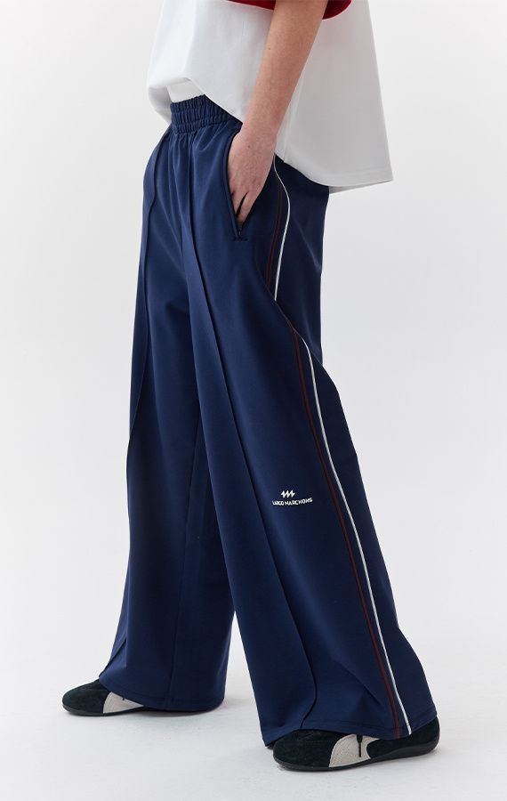 WOMEN'S SWEATPANTS
