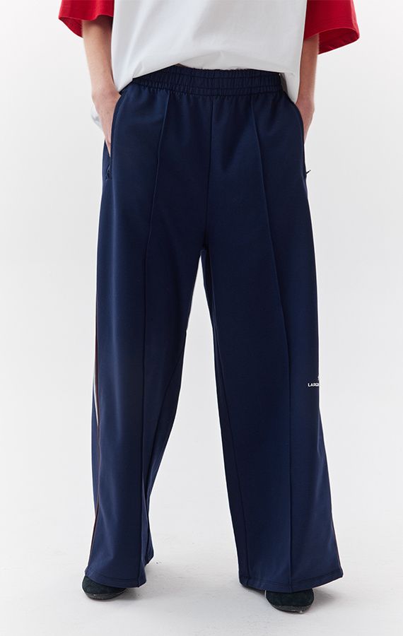 WOMEN'S SWEATPANTS