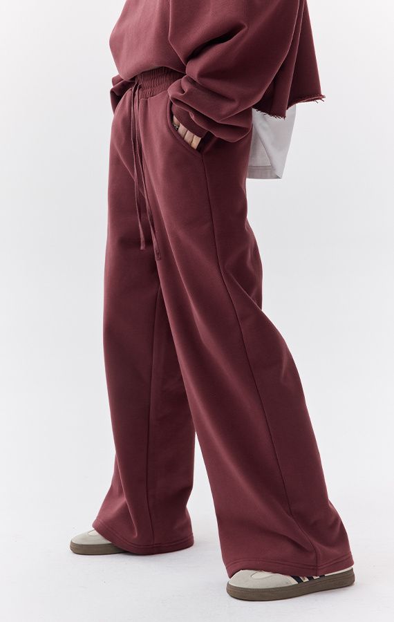 WOMEN'S SWEATPANTS