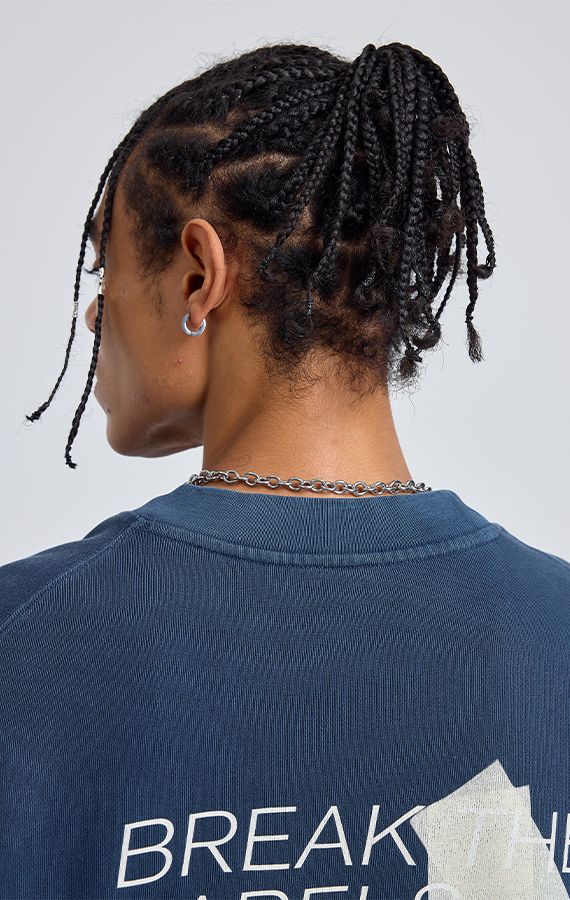 CREW NECK SWEATSHIRT